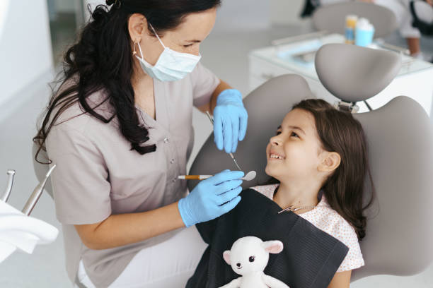 Best Dentist Open on Weekends  in Colville, WA